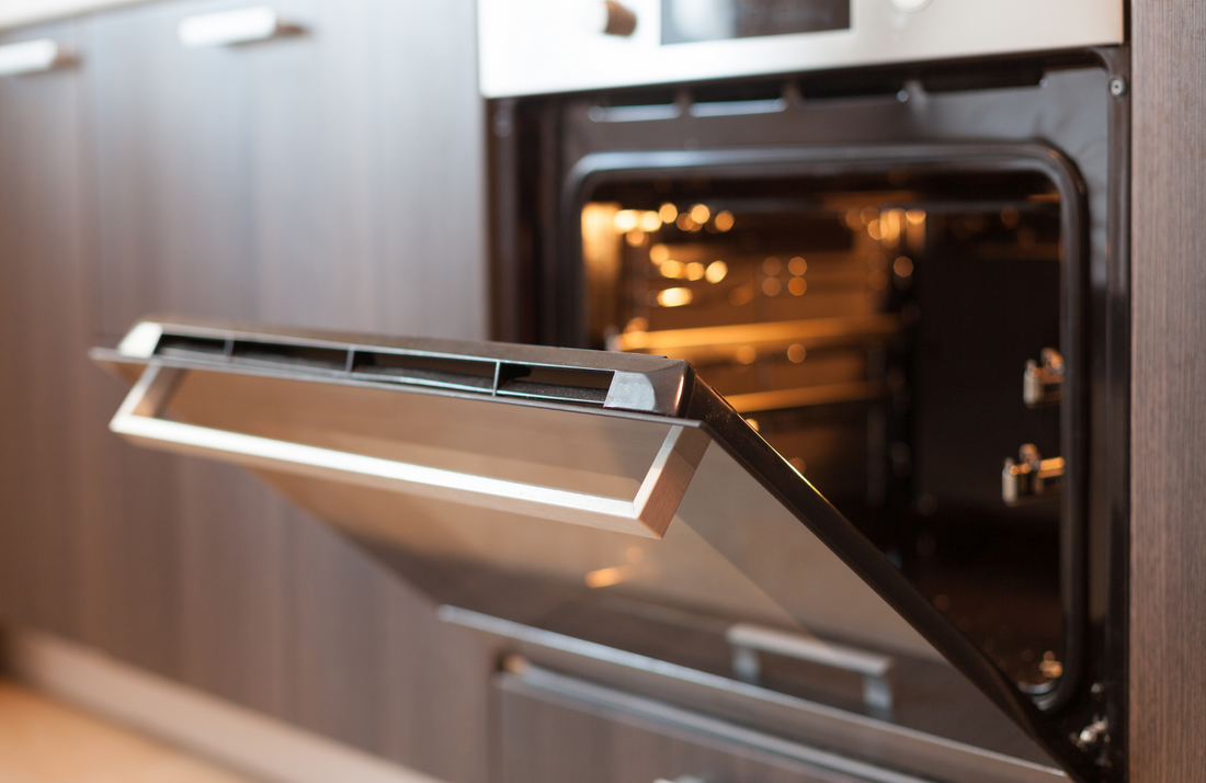 Conventional Ovens vs. Grills vs. Home Pizza Ovens: Which Makes the Best Homemade Pizza?